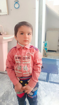 AnayaSaadat Ali, 18, Saudi Arabia