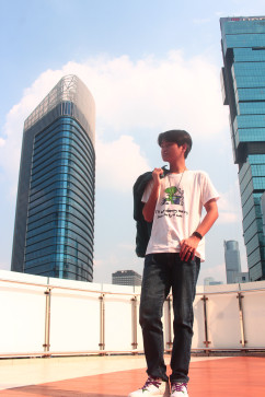 Genshin Firumanu, 19, Indonesia