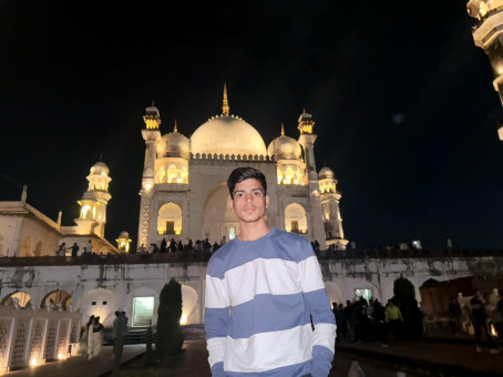 PATIL ROHIT, 19, India