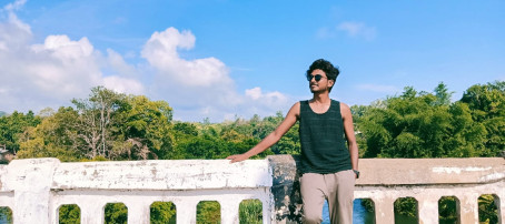 Steve Ash, 25, India