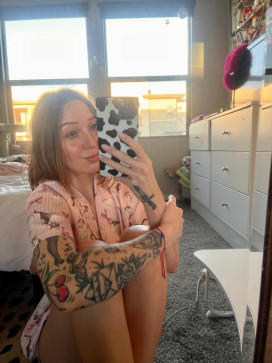 Stephanie, 28, United States