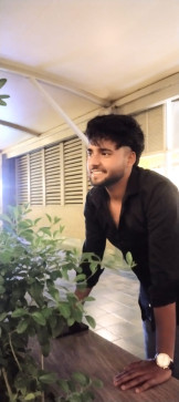 Vivek, 20, India