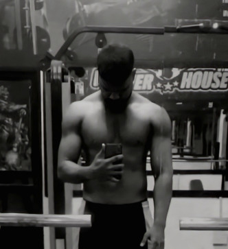 Romi Gill, 18, India