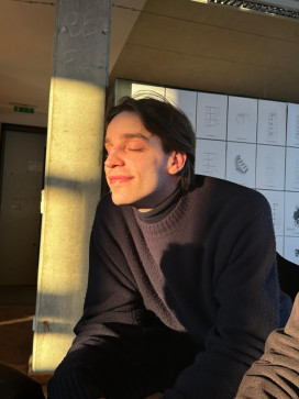 Luka, 24, Germany