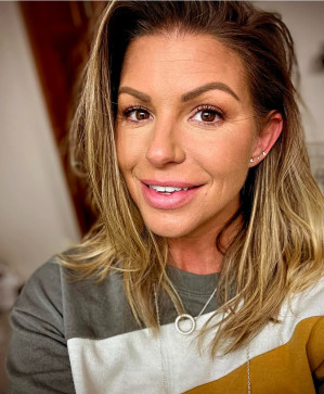 Melody, 39, United States