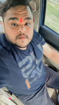 Bhavi Garg, 18, India