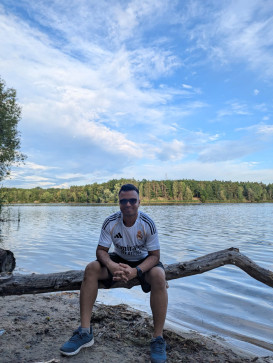 Soaib Ahmed, 18, Germany