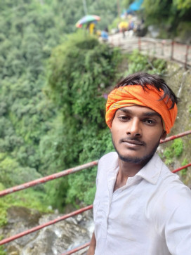 Harsh Singh, 18, India