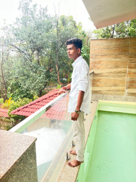 Wild Craft Survival, 18, India