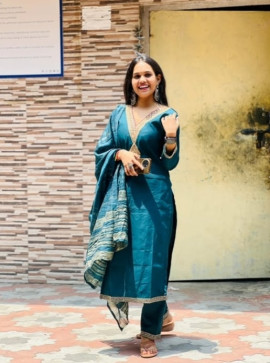 Tanu, 22, India