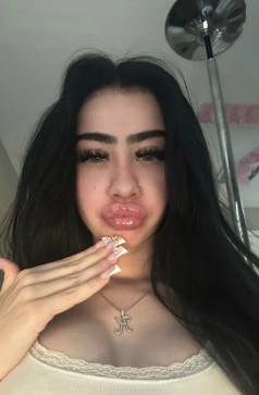 Ava_girly, 23, Albania