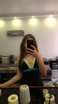 Dina, 18, Algeria
