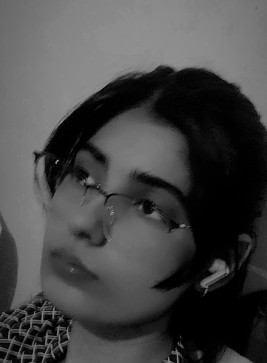 Manya Kasana, 18, India