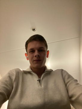 Mika, 18, Netherlands