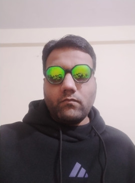 Harsh Goyal, 31, India