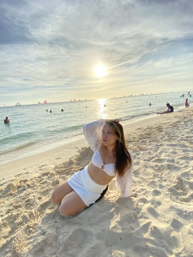 Kris Zonio, 18, Philippines
