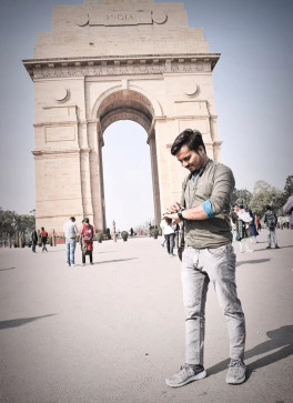 Suraj Sharma, 24, India