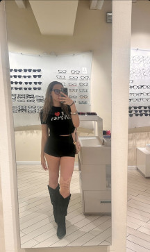 Vanessa, 18, Italy