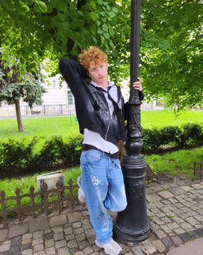 Sasha, 19, Ukraine