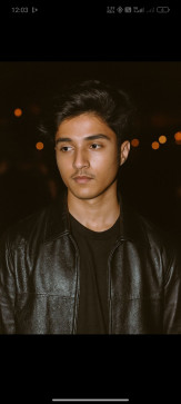 Aliakther, 19, India