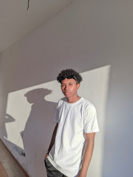 Juliano, 24, Madagascar