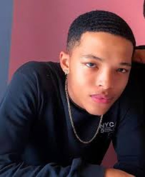 Cee-jay, 21, South Africa