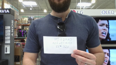 Cameron, 33, Canada
