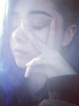 Isabel, 21, Sweden