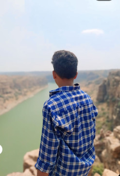 Vicky The Boy, 20, India