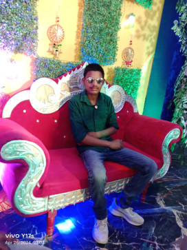 Ravindra Kumar, 21, India