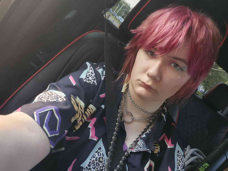 Henriis16, 18, United States