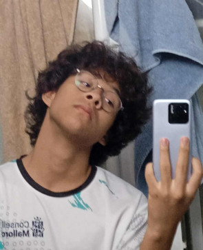 David Marintildeo, 18, Spain
