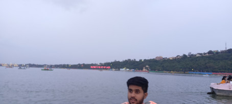 Goyal Deepak, 18, India