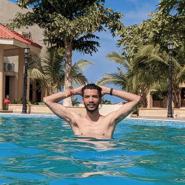 Aaumil Aathwara, 33, India