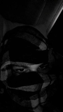 Ak44, 22, United Arab Emirates