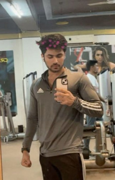 Abhimanyu, 26, India