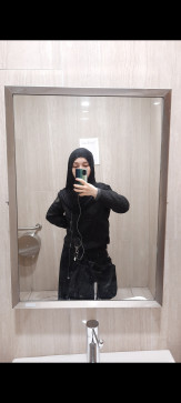 Betul, 21, Turkey