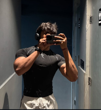 Aryan Singh, 26, India