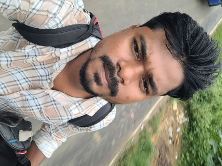Sangam Kumar, 25, India