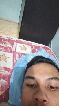 Muhamad Ferdin, 18, Philippines