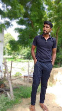 Sani, 19, India