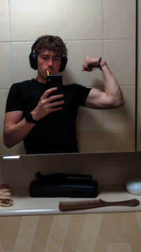 Venda, 23, Czech Republic
