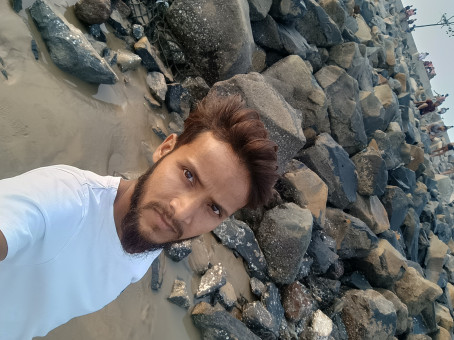 Sk Faruk, 34, India