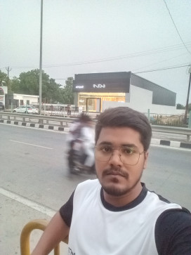 Khalid, 23, India