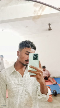 Gaurav, 19, India