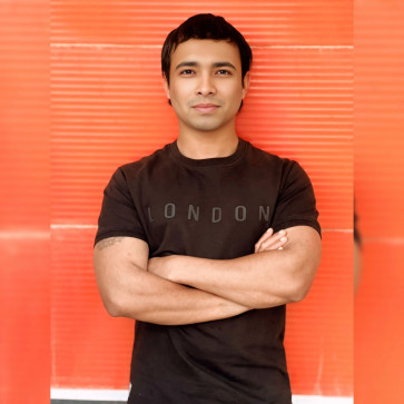 Ravi, 22, India