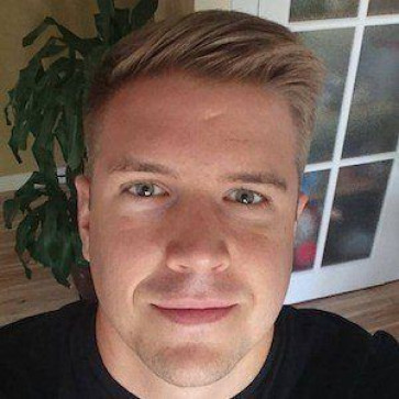 John, 22, United States