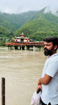 Avanish Singh, 26, India