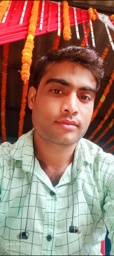 AJAY, 20, India