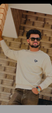 Manish Raaj, 25, India
